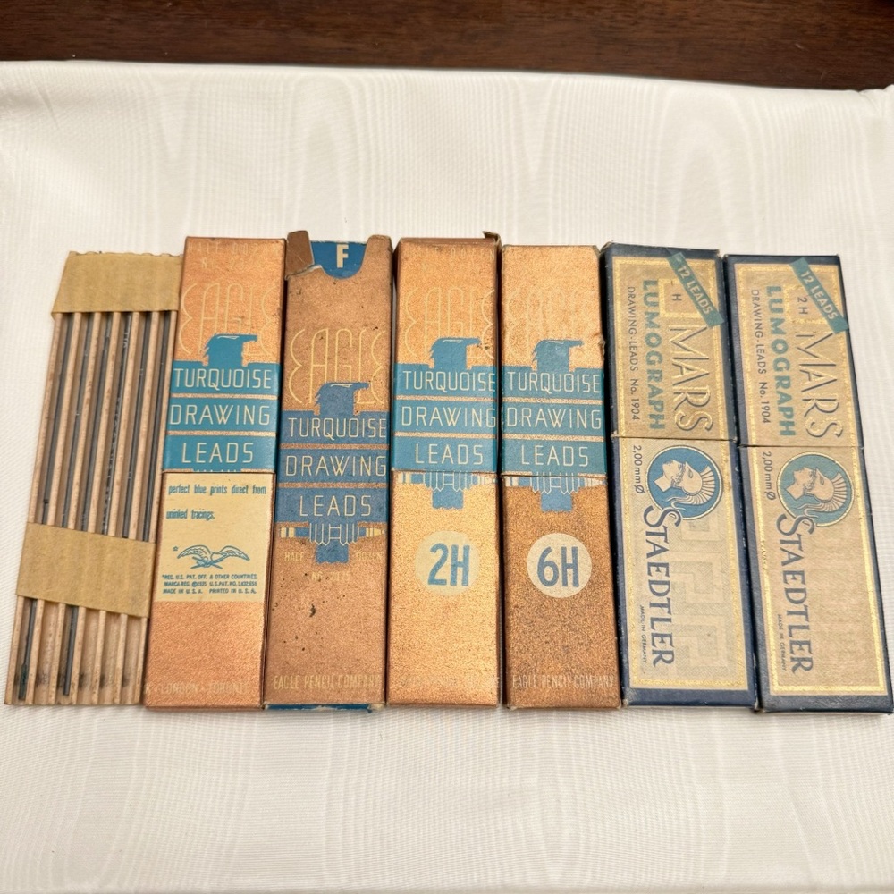 Vintage Eagle Turquoise & Mars Lumograph Drawing Lead Refills